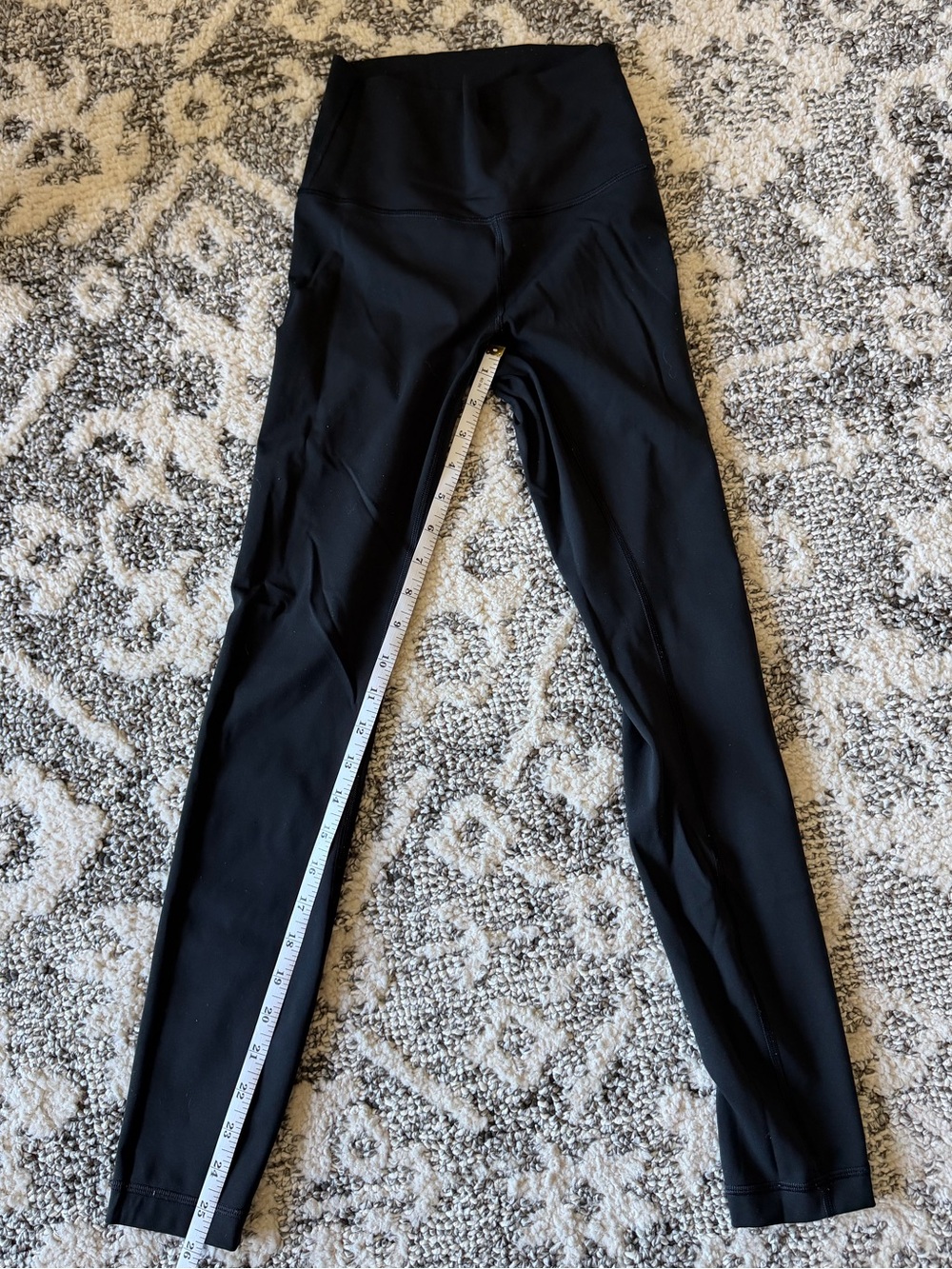 Black - size 2 Aligns